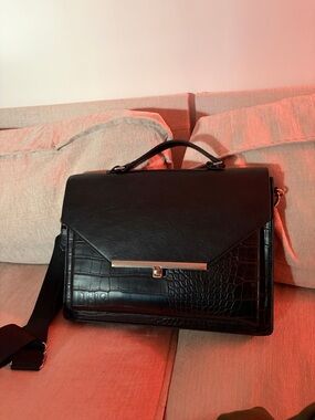 BEIS Black Croc-Embossed messenger bag